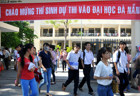 Nhiều giải pháp tháo gỡ khó khăn cho các trường ngoài công lập